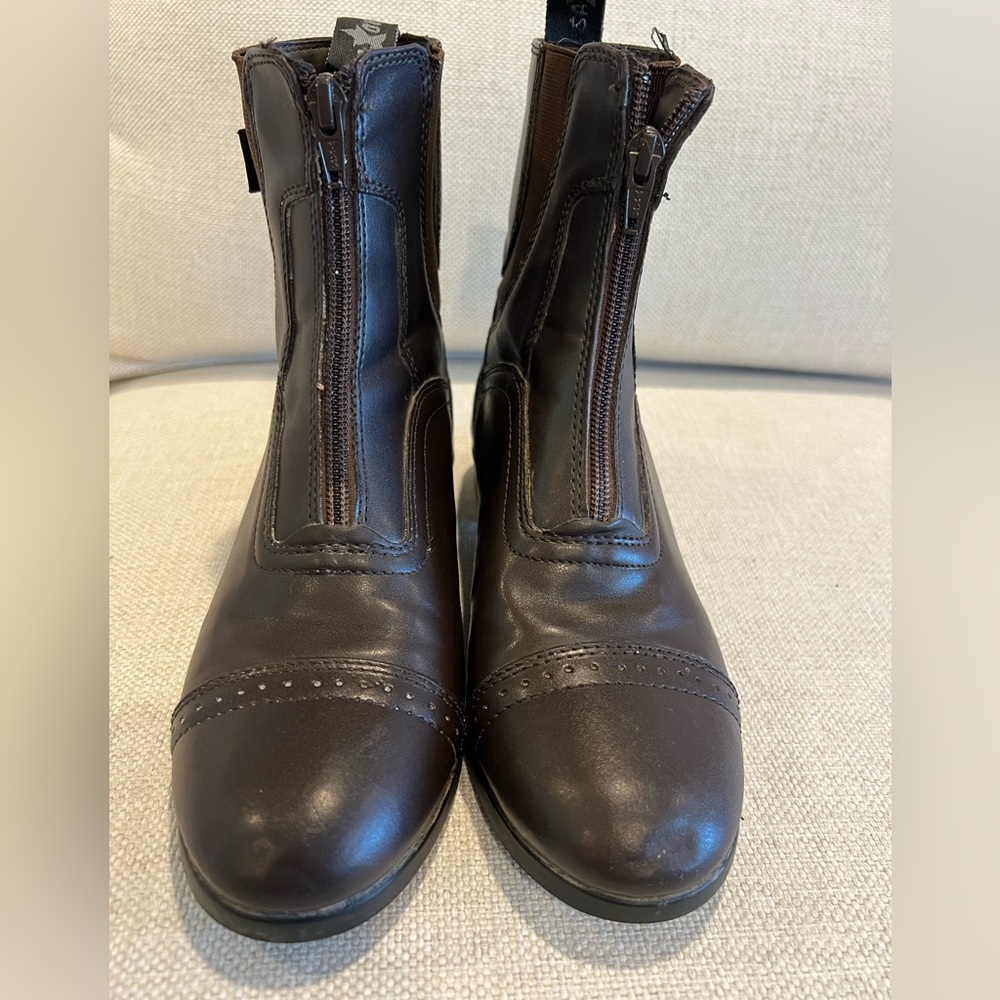 Gently Used Saxon Paddock Boots. Brown. Size 7.5